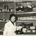W sklepie "u Woźniaka", 1960 r.
